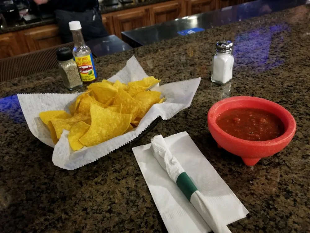 Chips N Salsa